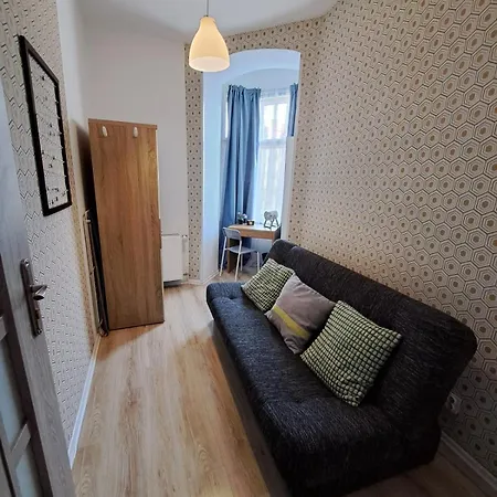 Poznest Wilda - Self Check-in - Samodzielne Zameldowanie Vandrarhem Poznań