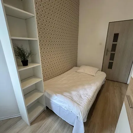 Poznest Wilda - Self Check-in - Samodzielne Zameldowanie Vandrarhem Poznań