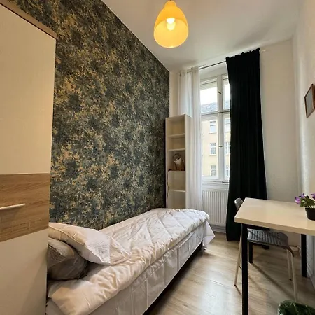 Vandrarhem Poznest Wilda - Self Check-in - Samodzielne Zameldowanie