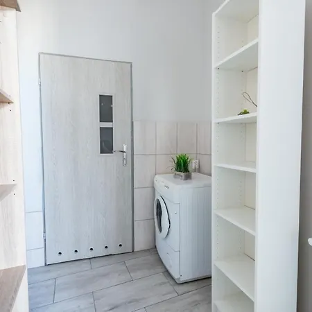 Poznest Wilda - Self Check-in - Samodzielne Zameldowanie *